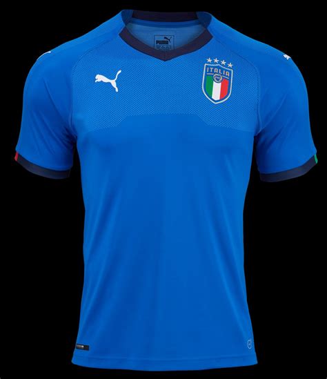 Italy Football Shirts and Kits .